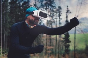 VR headset ecommerce entrepreneur